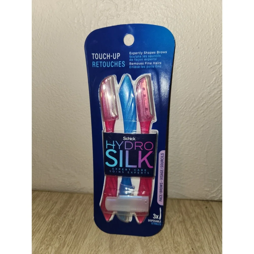 Schick Hydro Silk Touch-Up Dermaplaning Tool with Precision Cover, 3ct‎ NEW